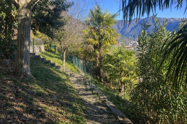 Casa unifamiliare nel verde, con vista e soleggiata 30