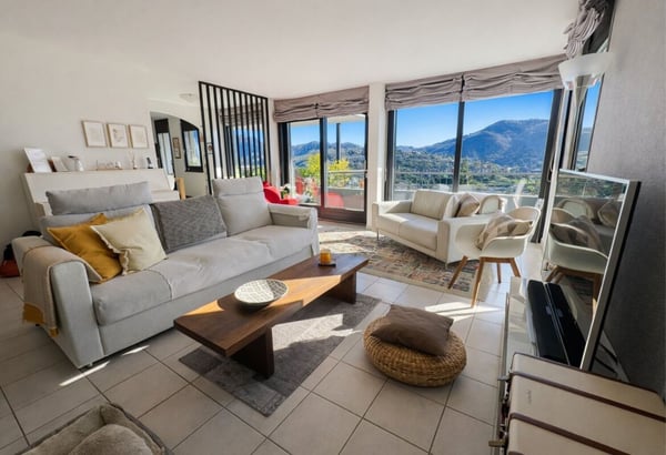 Casa unifamiliare nel verde, con vista e soleggiata 4