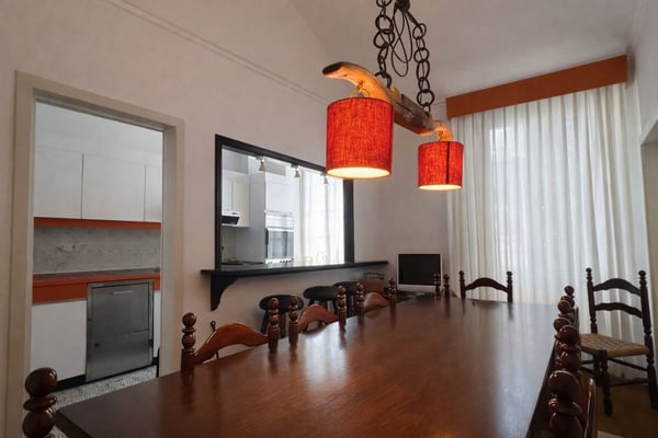 Elegante villa d’epoca con giardino e terrazze nel cuore di Balerna 29