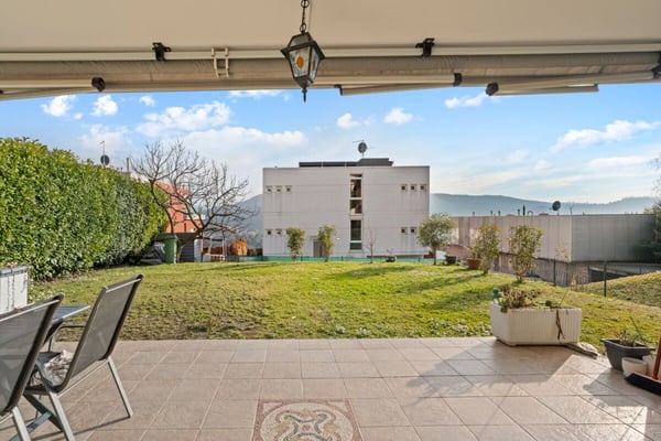 Casa gemella uni-bifamiliare con giardino e vista 20
