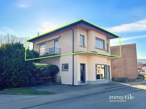 Affittasi appartamento 3.5 locali con balcone e ampio giardino a Balerna 3