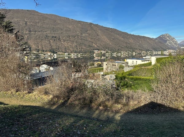 Terreno edificabile con vista lago, soleggiato 1