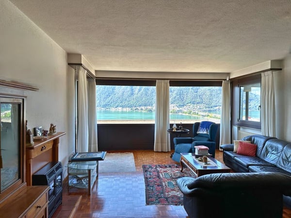 Interessante appartamento di 5.5 locali con grande terrazza e splendida vista lago 8