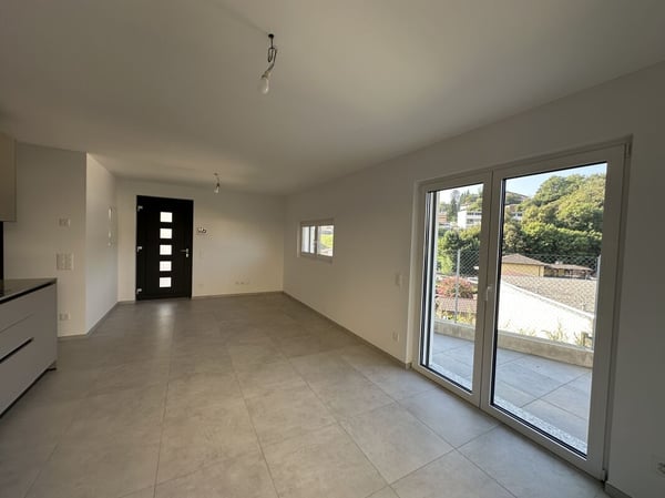 Nuovo e moderno appartamento di 3.5 locali con giardino privato e terrazza Mendrisio Arzo 4