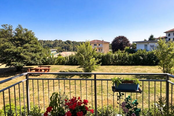 Appartamento moderno con balcone 4