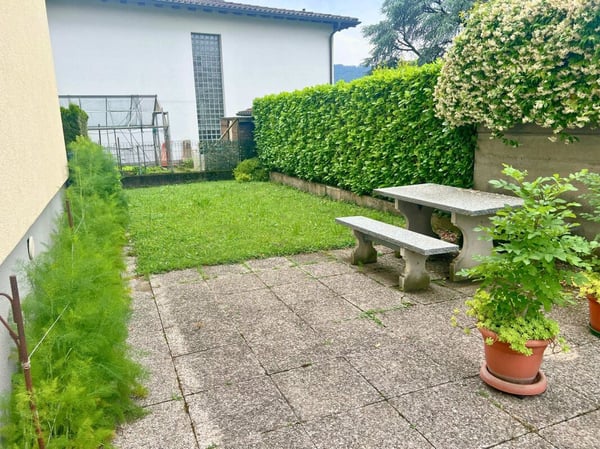 Appartamento da 3.5 locali, ammobiliato, con balcone 11