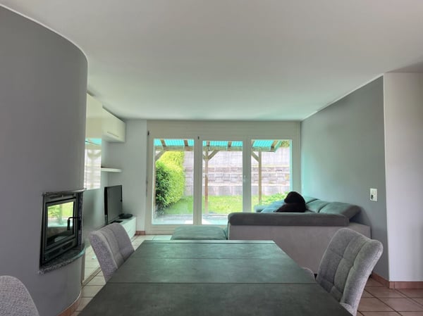 Casa unifamiliare moderna, con terrazza e giardino privato 7