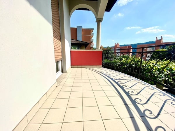 Casa indipendente con giardino e garage 12