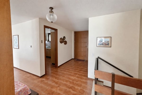 Casa unifamiliare con giardino e vista aperta 12