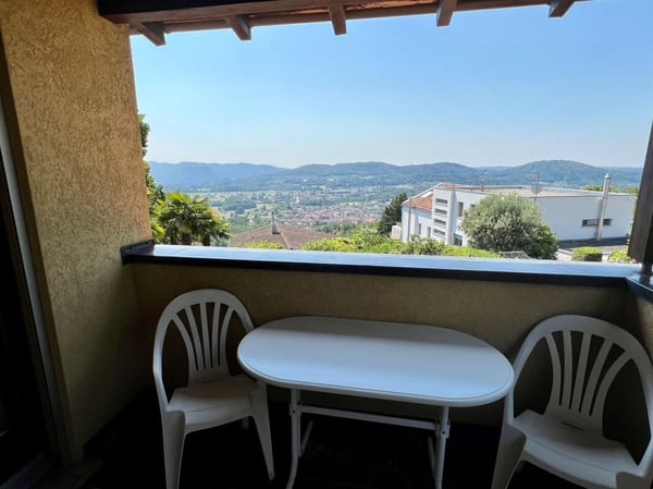 Splendida e caratteristica casa immersa nel verde 10