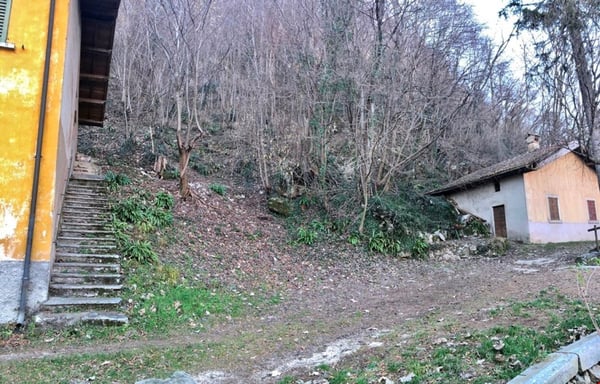 Terreno edificabile zona cantine 1