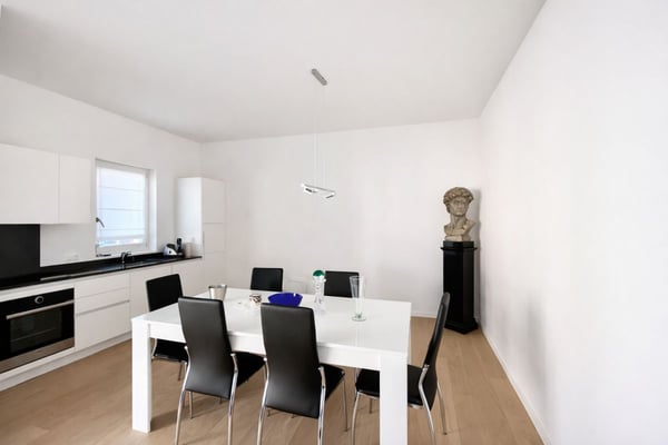 Moderno appartamento in centro a Chiasso 10