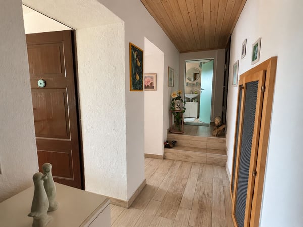 Roncapiano: Graziosa casa bifamiliare affacciata sulle montagne 12