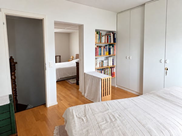 Piccola casa bifamiliare da risanare con rustico e giardino 7