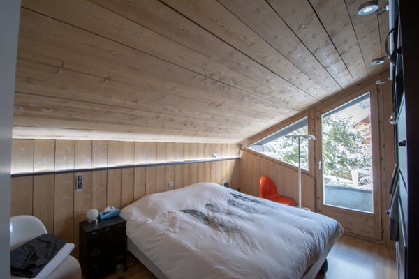 Grand chalet individuel avec un appartement de 3.5 pièces attenant 12