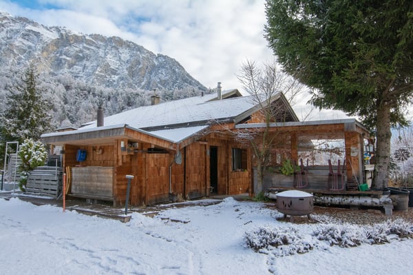 Grand chalet individuel avec un appartement de 3.5 pièces attenant 33