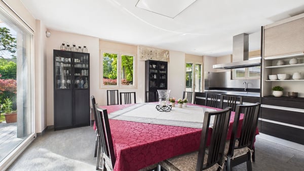 Magnifique maison de 6 pièces à Corsier GE 21