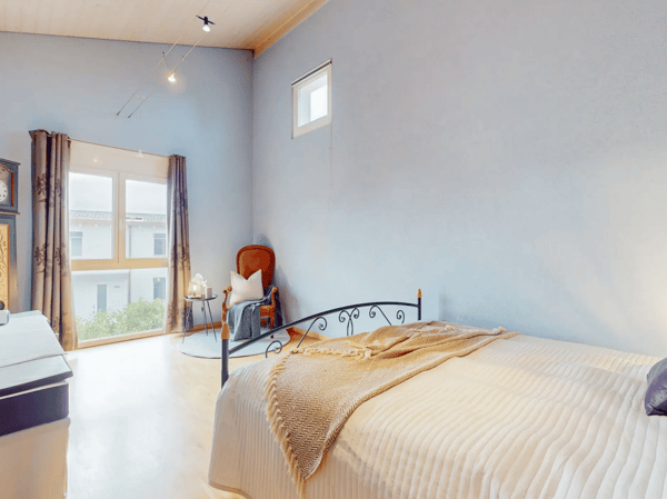 Maison individuelle 7,5 pièces à Corjolens – volumes généreux, bel extérieur avec piscine 5