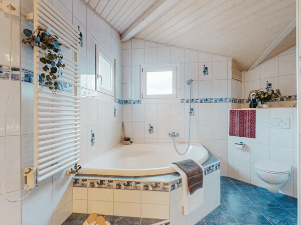 Maison individuelle 7,5 pièces à Corjolens – volumes généreux, bel extérieur avec piscine 8