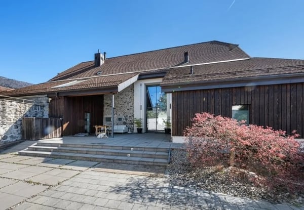 Ancienne ferme rénovée – volumes exceptionnels et prestations haut de gamme 11