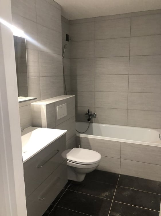 Appartement de 3 pièces avec balcon à La Chaux-de-Fonds 5