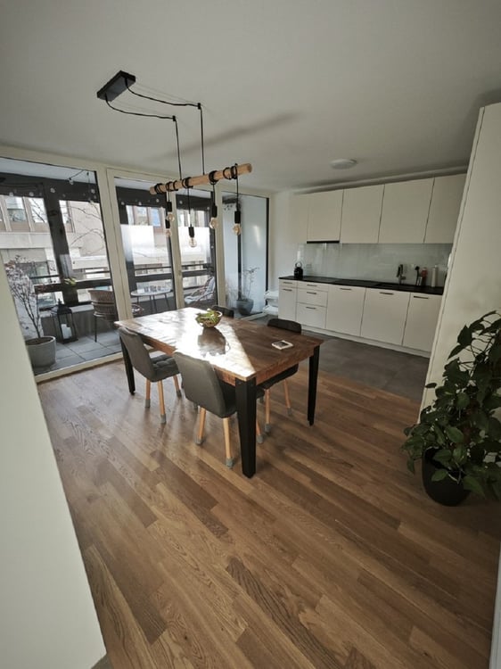 Helle 2.5-Zimmer-Wohnung an zentraler Lage in Lyss 3