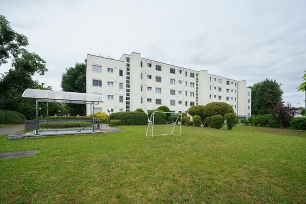 4.0-Zimmerwohnung mit einem Autoeinstellplatz 2
