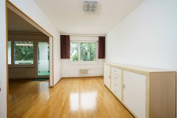 4.0-Zimmerwohnung mit einem Autoeinstellplatz 8