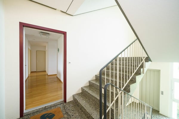 4.0-Zimmerwohnung mit einem Autoeinstellplatz 4