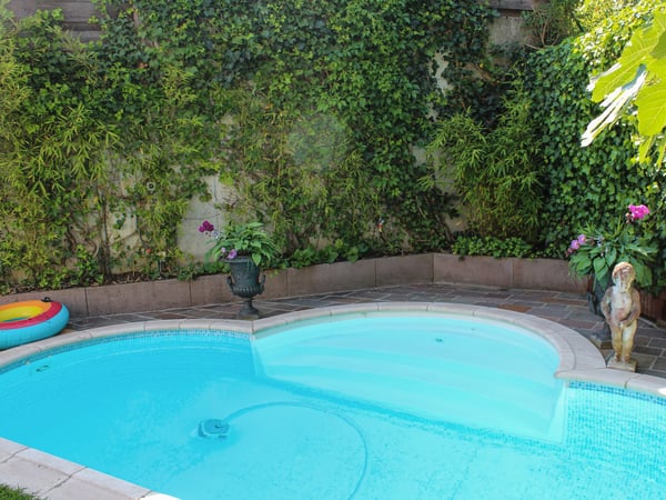 Exklusive 6.5-Zimmer-Landhausvilla mit Pool an bester Lage in Riehen 14