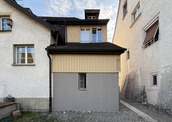Charmantes Mehrfamilienhaus mit 7 Mietobjekten und unausgeschöpftem Mietzinspotenzial 27