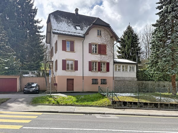 Grande maison à rénover 11