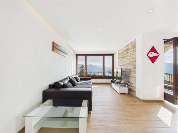Esclusivo Appartamento di 2,5 locali con vista lago 4