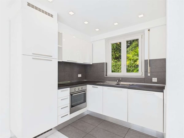 PRESTIGIOSA CASA INDIPENDENTE CON VISTA SUL LAGO DI LUGANO - AUCH ALS 7