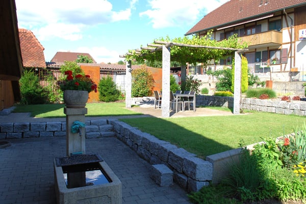 gepflegtes Bijou mit Charme, Stil und traumhafter Gartenanlage 8