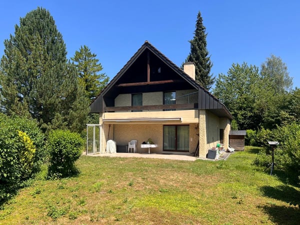 Charmantes Einfamilienhaus in ruhiger Lage in Wetzikon – Sofort verfügbar! 1