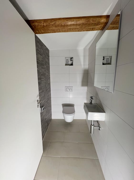 Neu renovierte 4.5 Zimmer-Maisonettewohnung mitten im Städtli 13