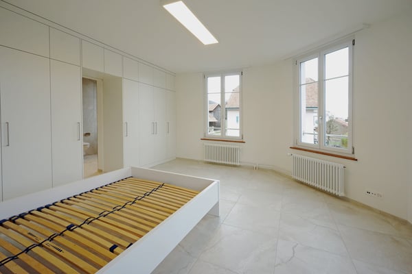 Renovierte 2.5-Zimmerwohnung - 1. OG (Wohnung 3) 6