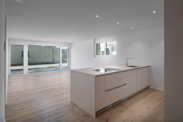 2.5-Zi.-Gartenwohnung (F1), Neubau mit Sitzplatz in Wald ZH