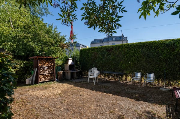 Renoviert, zentral und in Seenähe 12