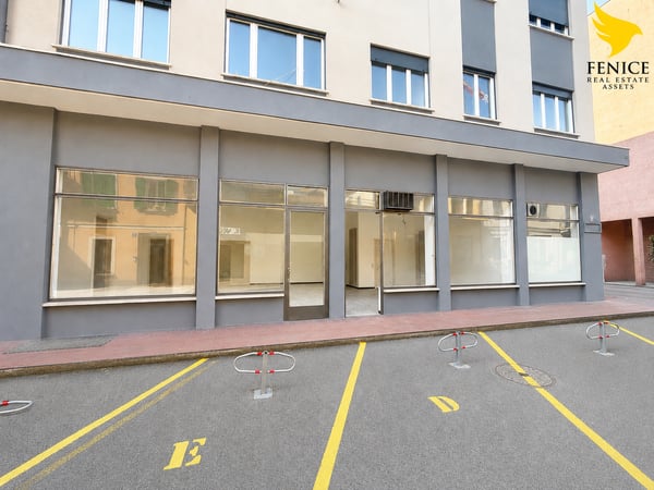 Spazio Commerciale in Vendita a Chiasso – 180 m² al Piano Terra 13