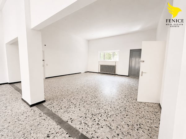 Spazio Commerciale in Vendita a Chiasso – 180 m² al Piano Terra 6