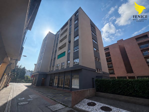 Spazio Commerciale in Vendita a Chiasso – 180 m² al Piano Terra 14