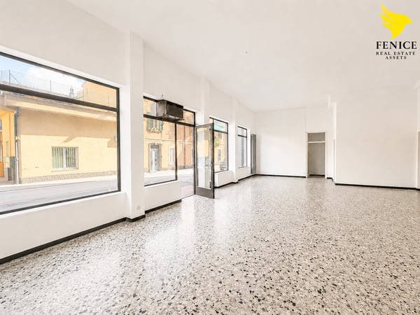 Spazio Commerciale in Vendita a Chiasso – 180 m² al Piano Terra 10
