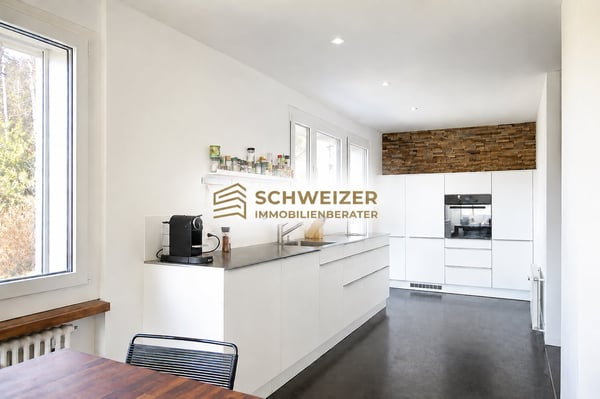 Charmant Aussen, wohnlich modern Innen – MFH mit Weitblick 3