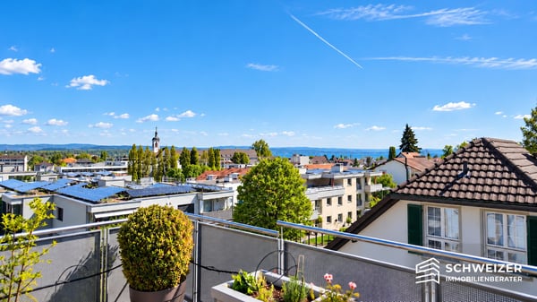 Wo der Blick zuhause ist – Attika mit Weitblick zum Bodensee 1