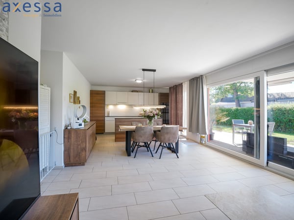 3.5 Zimmer-Gartenwohnung mit eigenem Gartenanteil in Fischbach-Göslikon 10
