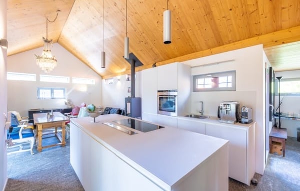 Charaktervolles 4-Zimmer-Chalet mit Weitblick in Malvaglia 2