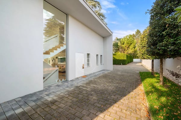 Exceptional contemporary villa in the heart of Chêne-Bougeries 11