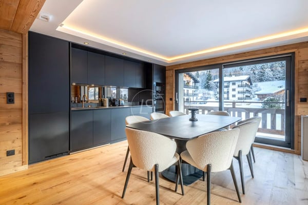 Prestigious duplex penthouse in Rochebrune, Megève 6